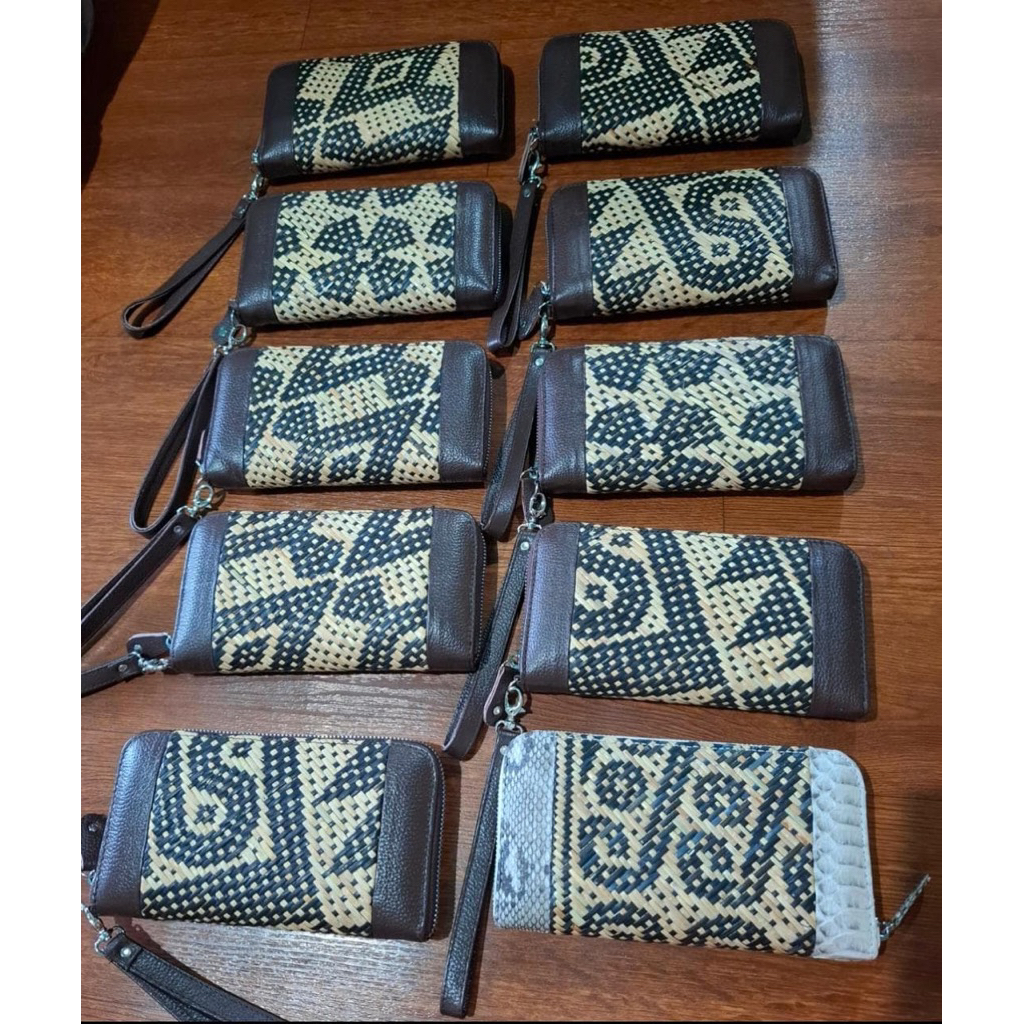 Dompet Rotan