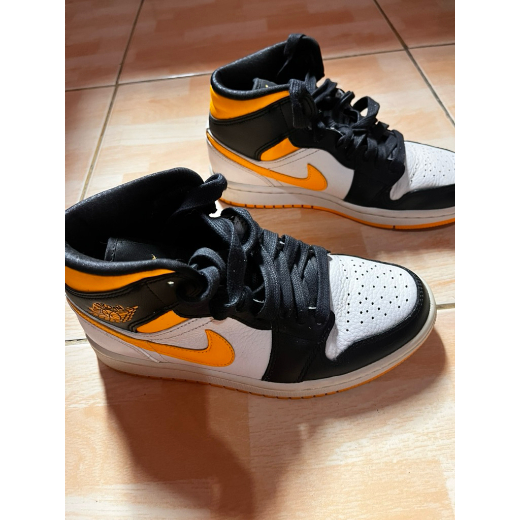 Nike Air Jordan 1 Mid Laser Orange orig***l preloved