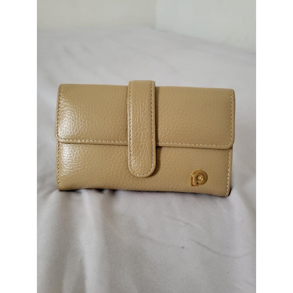 Preloved Dompet Kulit Papillon D819