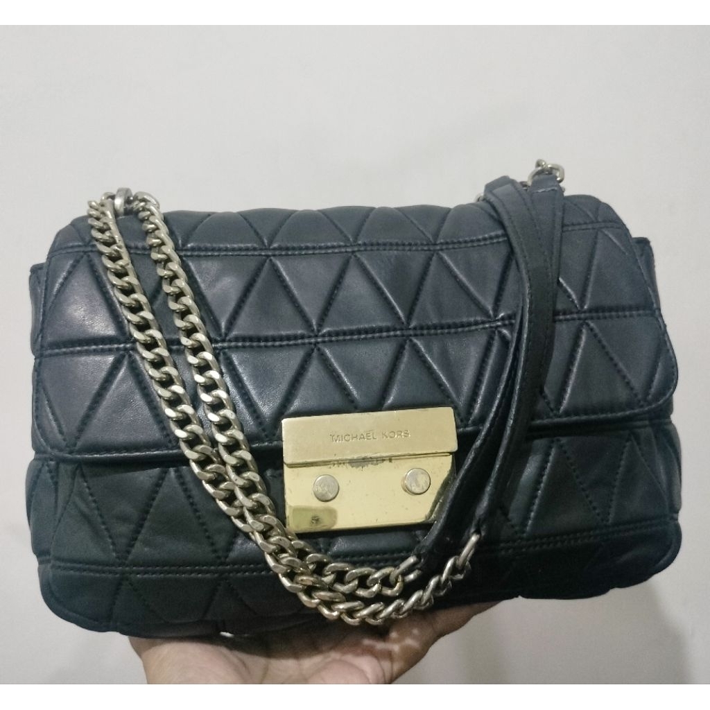 Tas Sling selempang rantai MK Sl0an hitam preloved