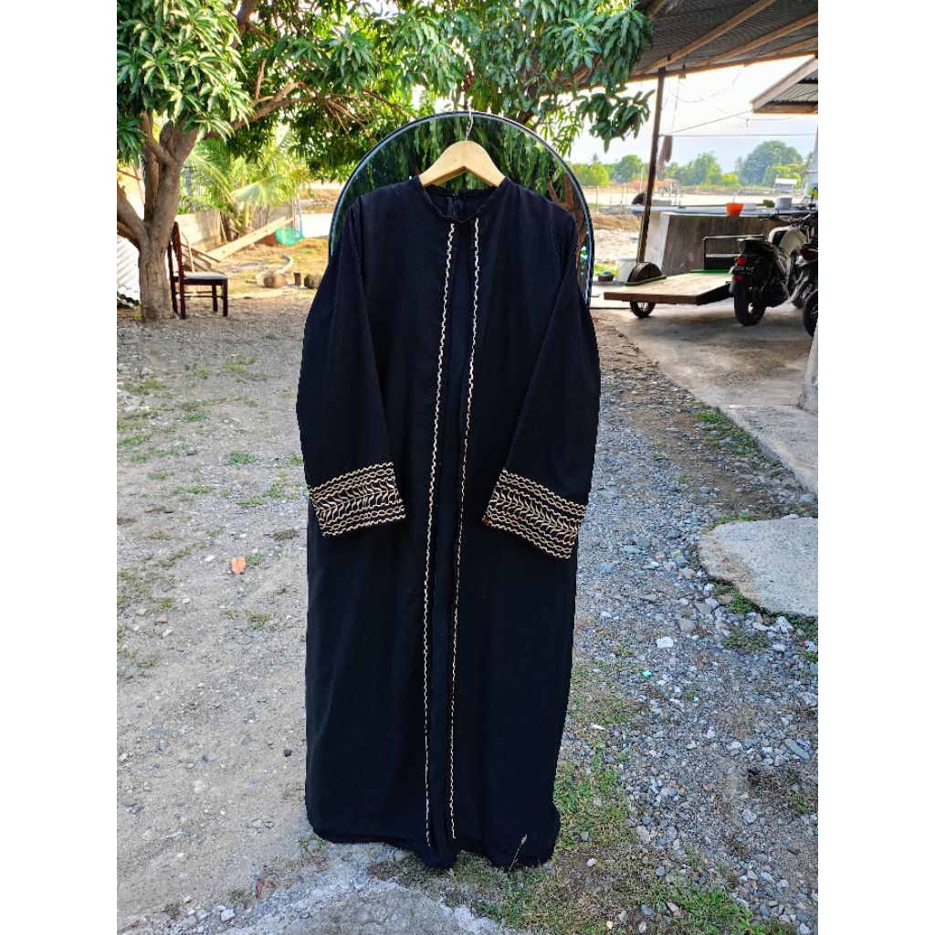 ABAYA BORDIR OUTER