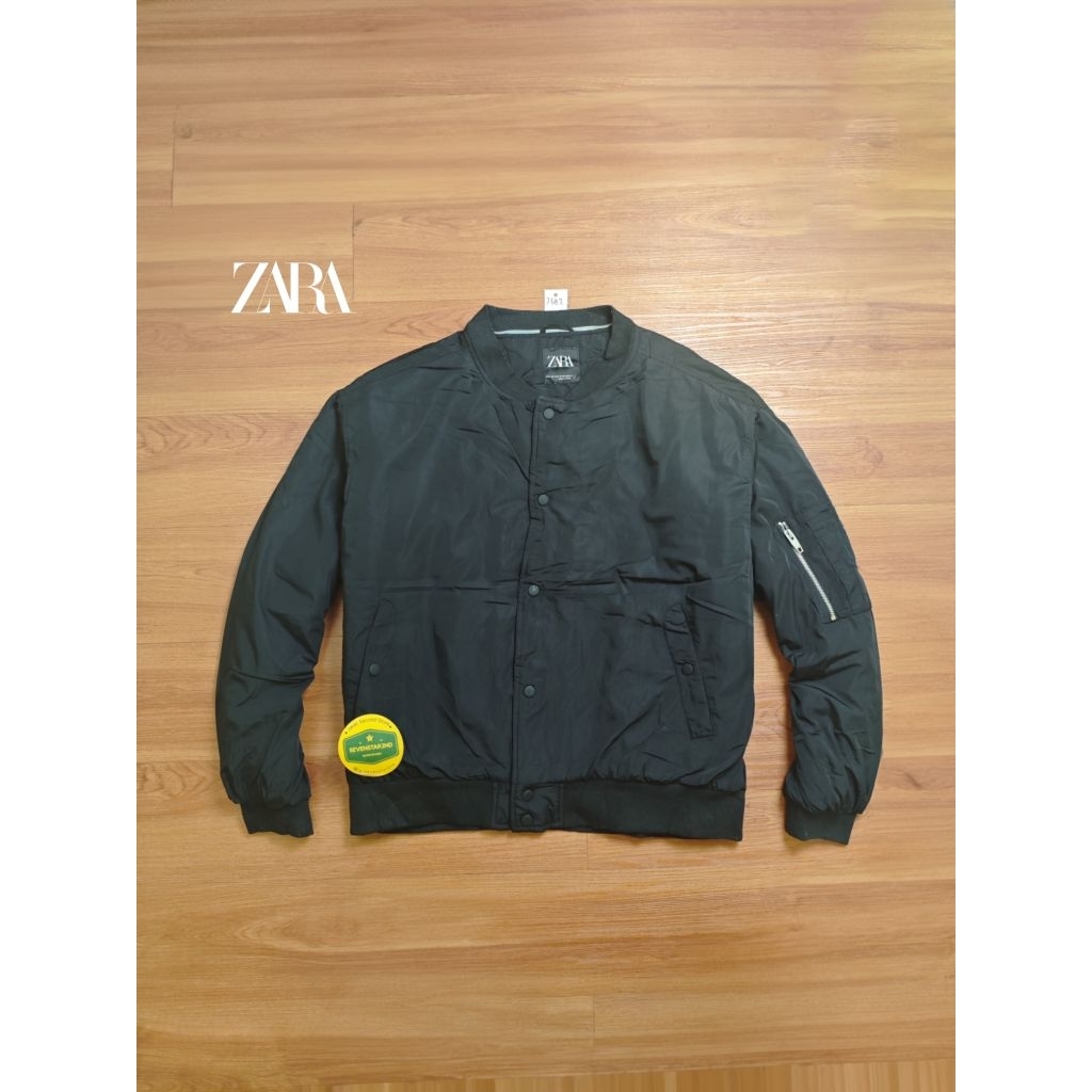 Zara Casual bomber puffer jacket