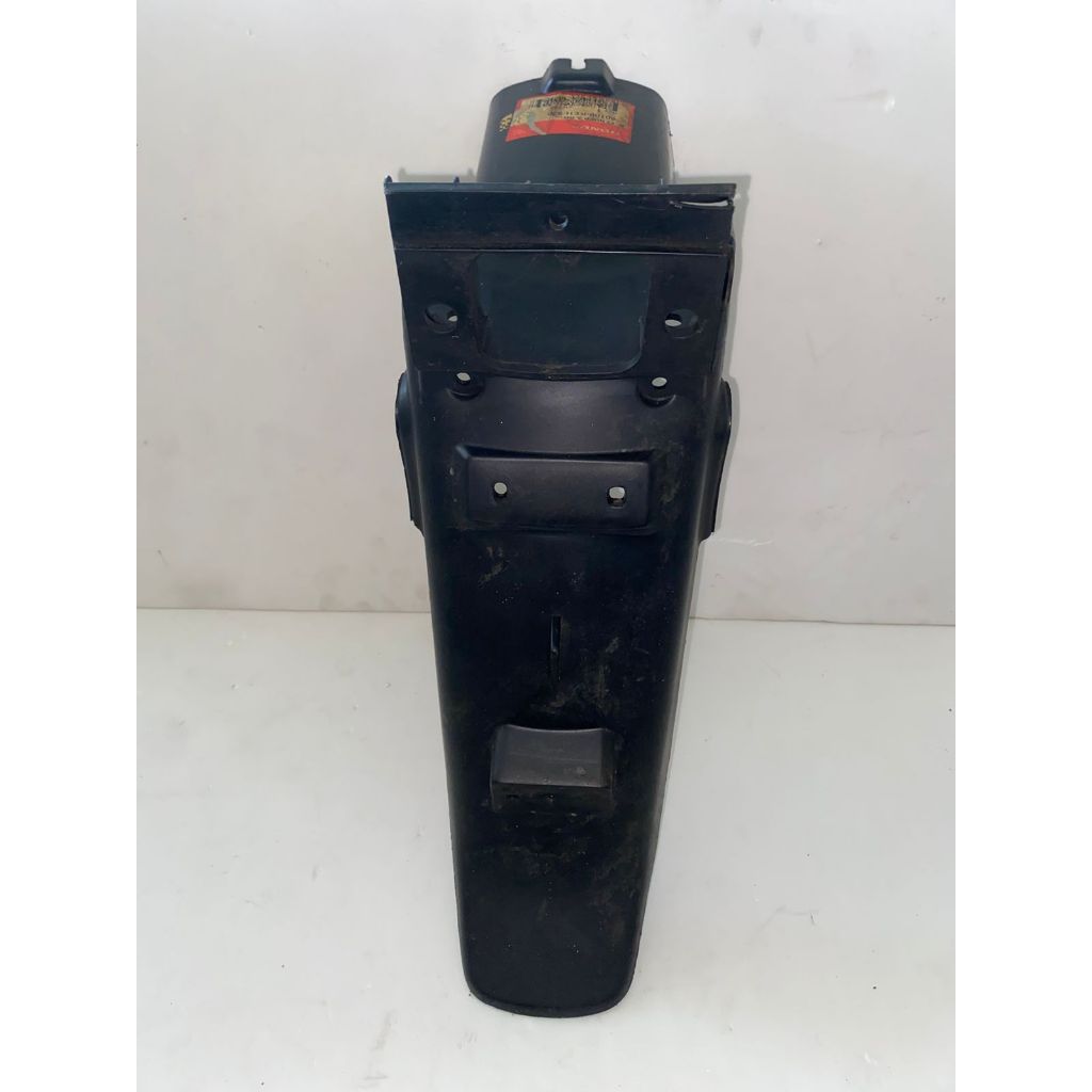 FENDER ARR SPAKBOARD BELAKANG MEGA PRO LAMA 80100KEH930