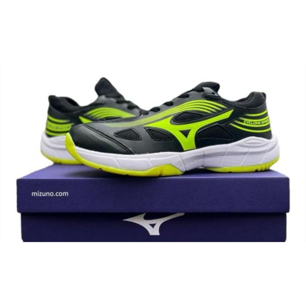 SEPATU MIZUNO CYCLONE SPEED 3
