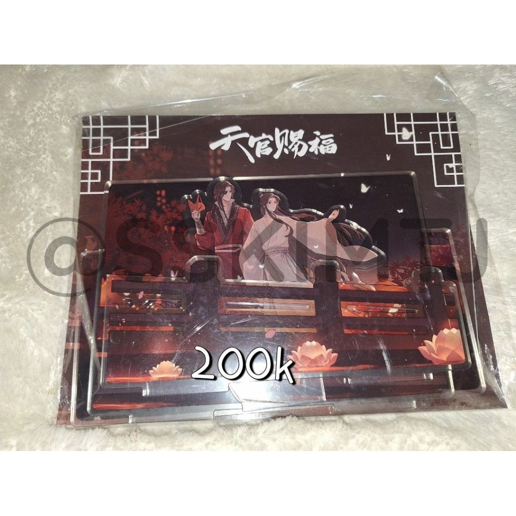 TGCF ACRYLIC STANDEE AUTUMN VER