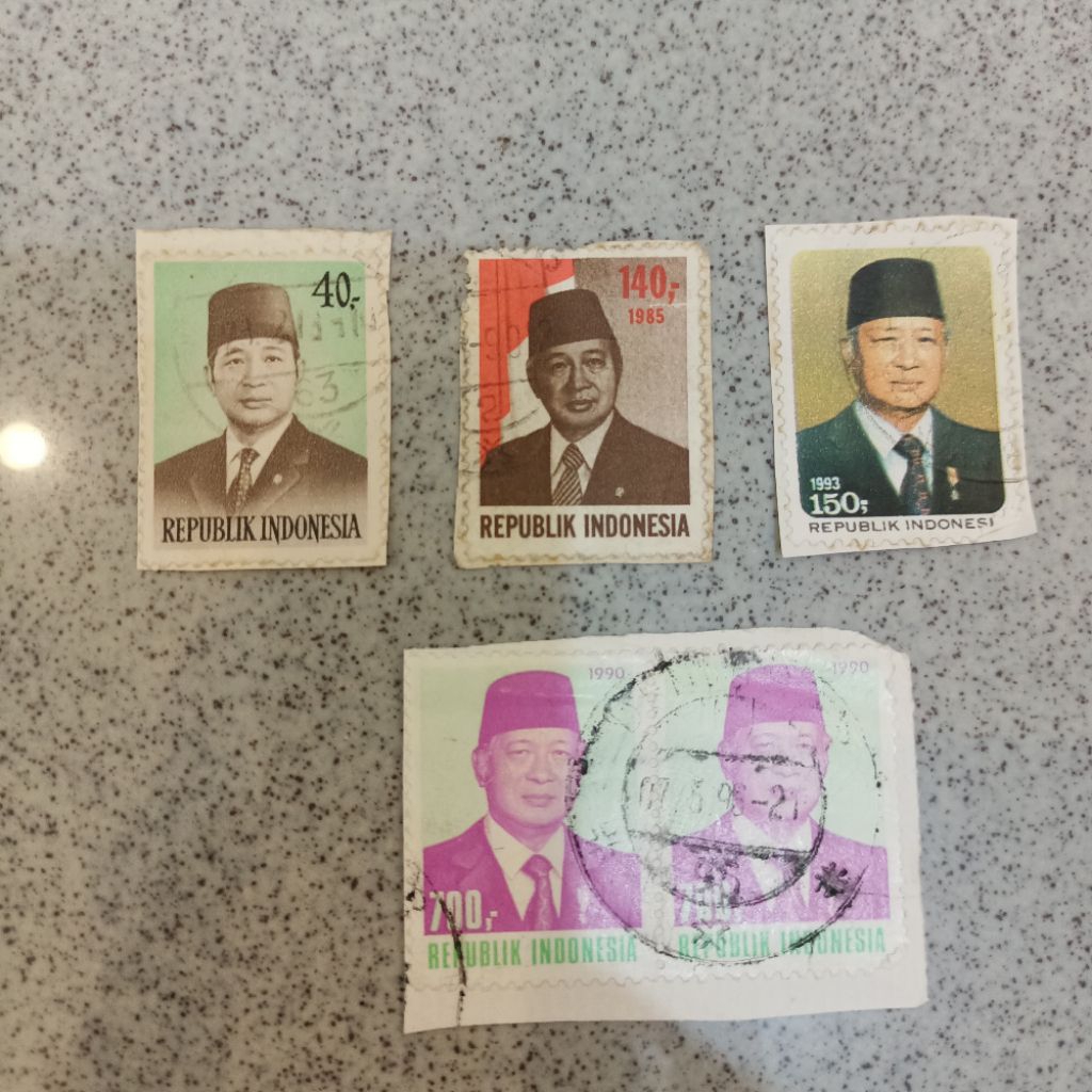 Perangko Indonesia used Presiden Soeharto Suharto tahun 1985 1990 1993