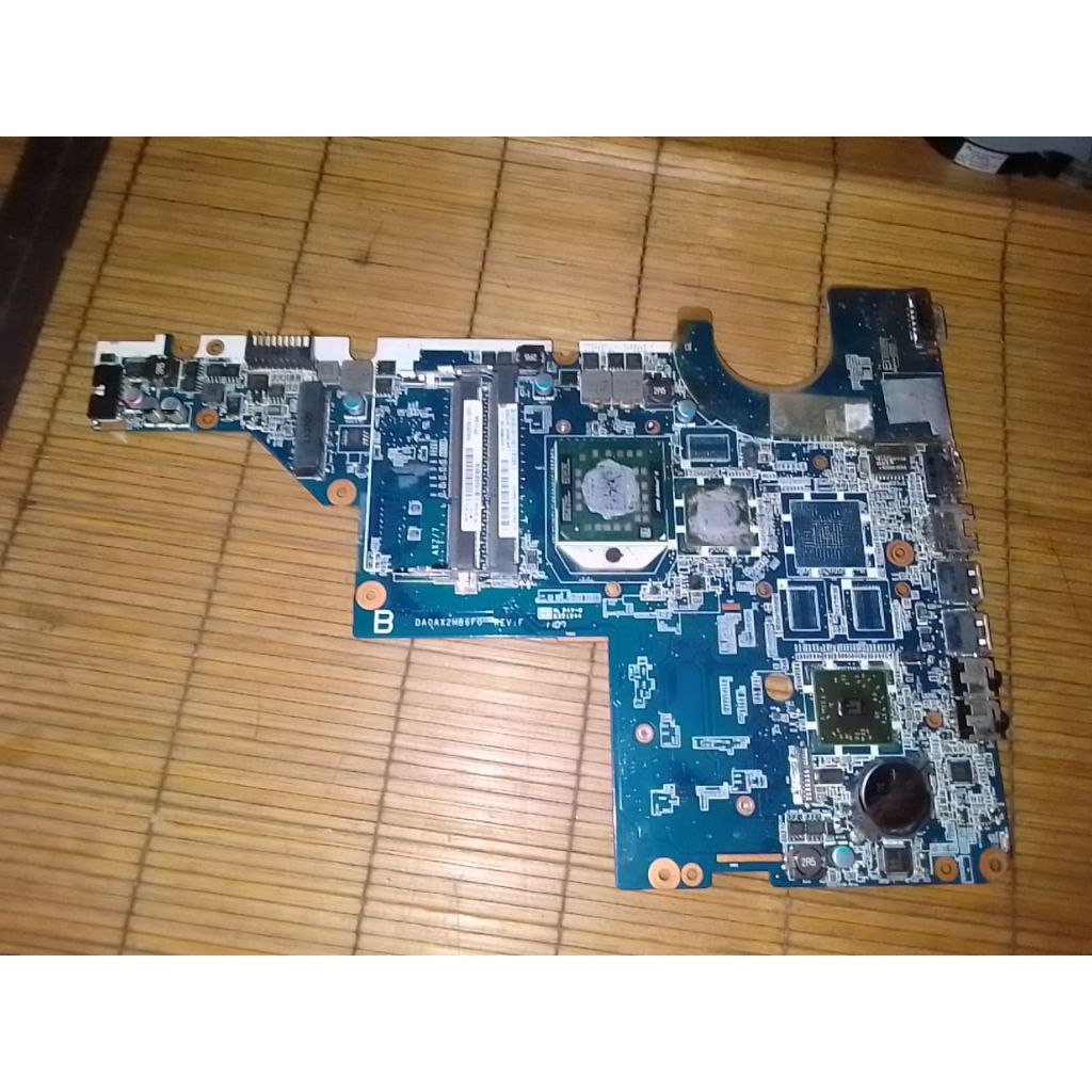 Motherboard Compaq Presario CQ42 AMD Lengkap Part