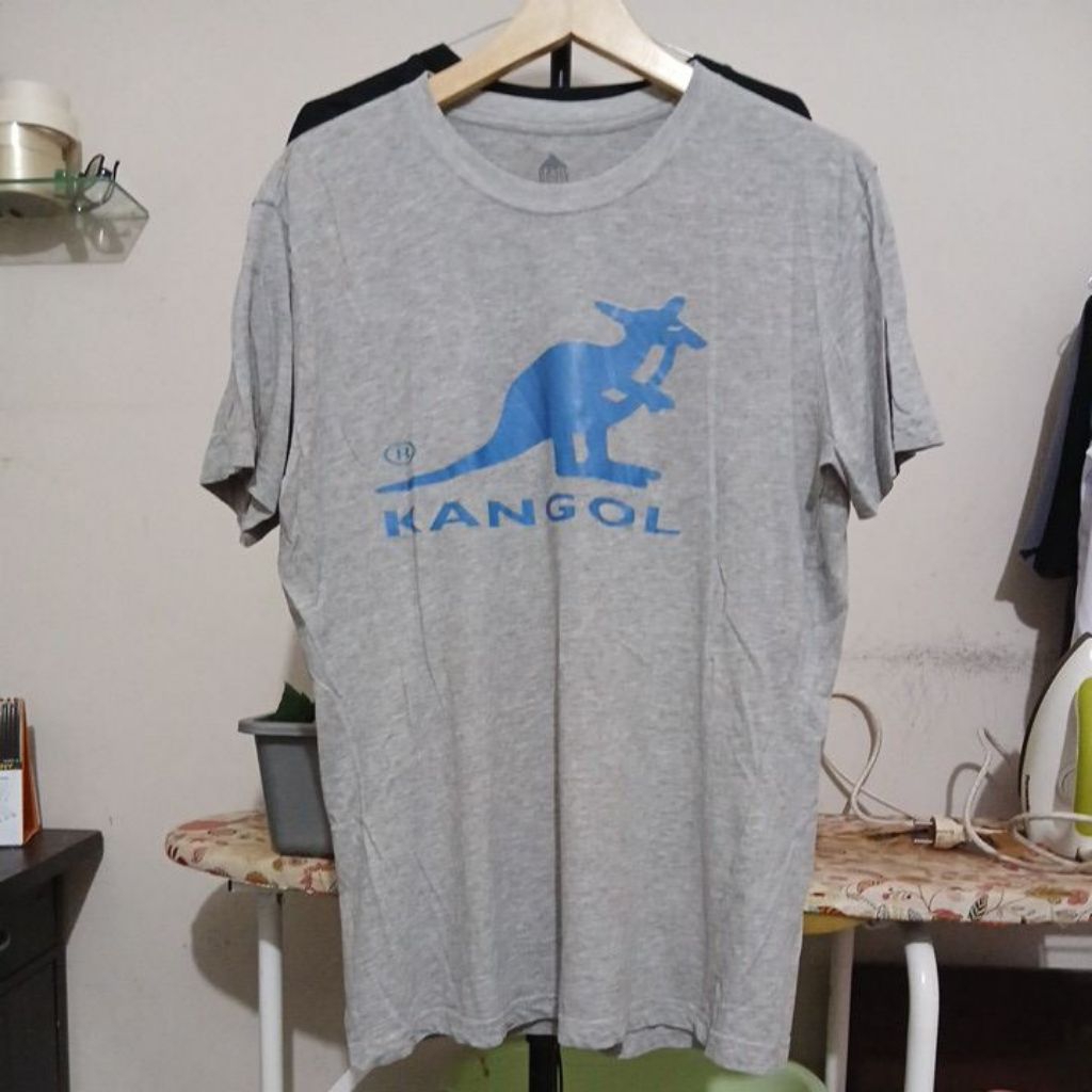 Kaos katun warna abu BASIC HOUSE X KANGOL second Original size L ld 110cm Pjg 73cm no minus