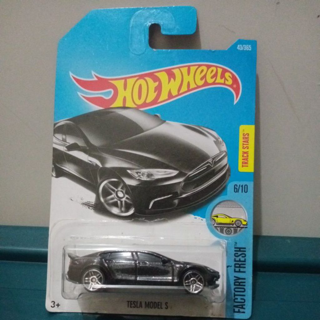 Hot Wheels Tesla Model S