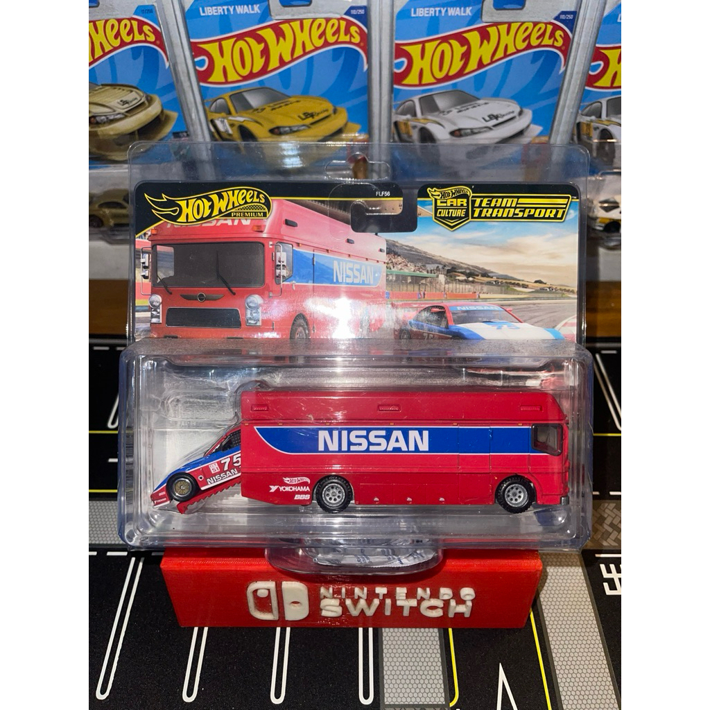 Hot Wheels Premium Team Transport Nissan 300ZX