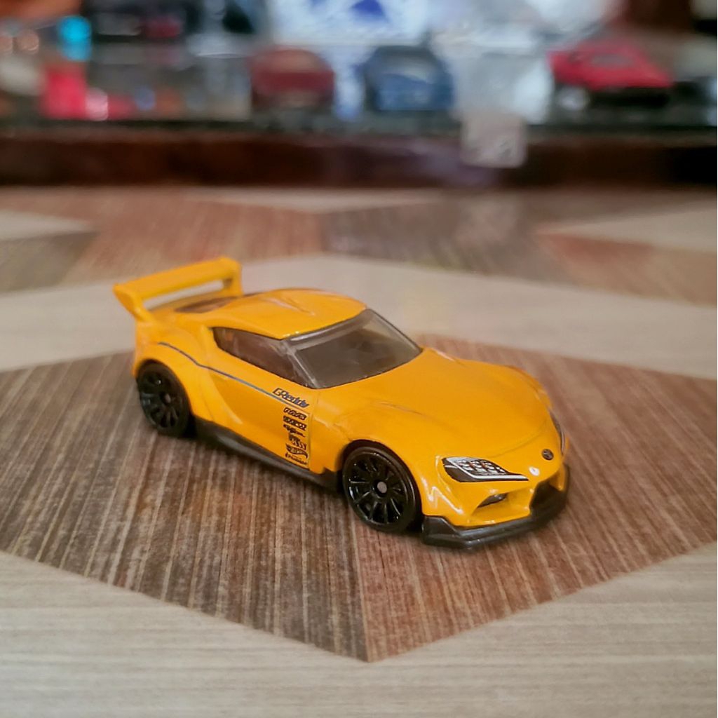 Hotwheels Toyota GR Supra kuning Loose