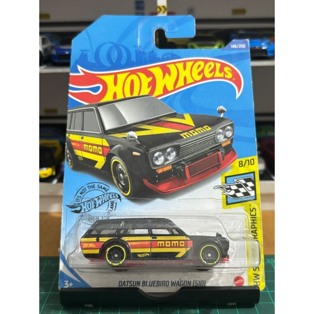 hotwheels datsun 510 bluebird wagon momo hitam