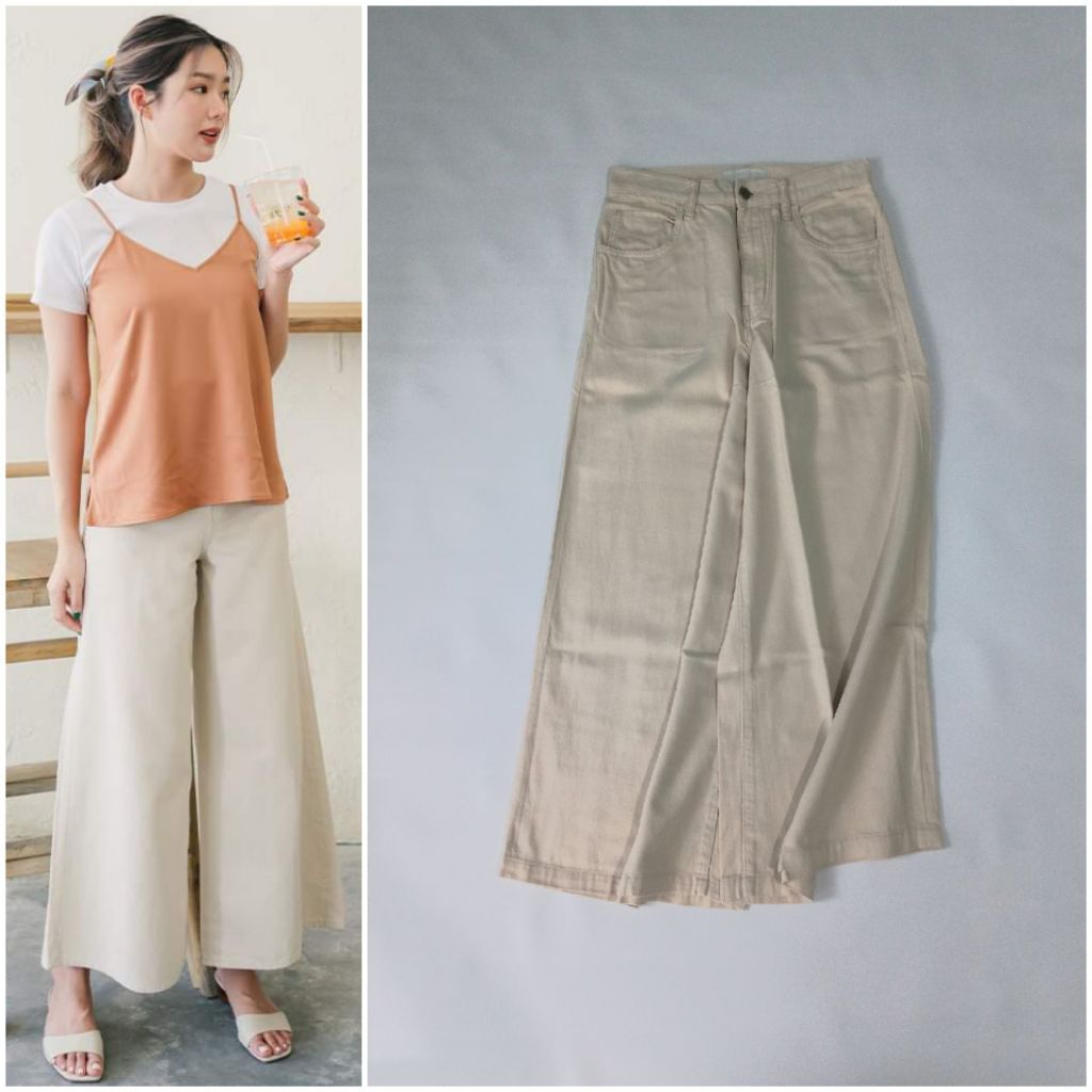 UNIQLO High Rise Super Wide Jeans