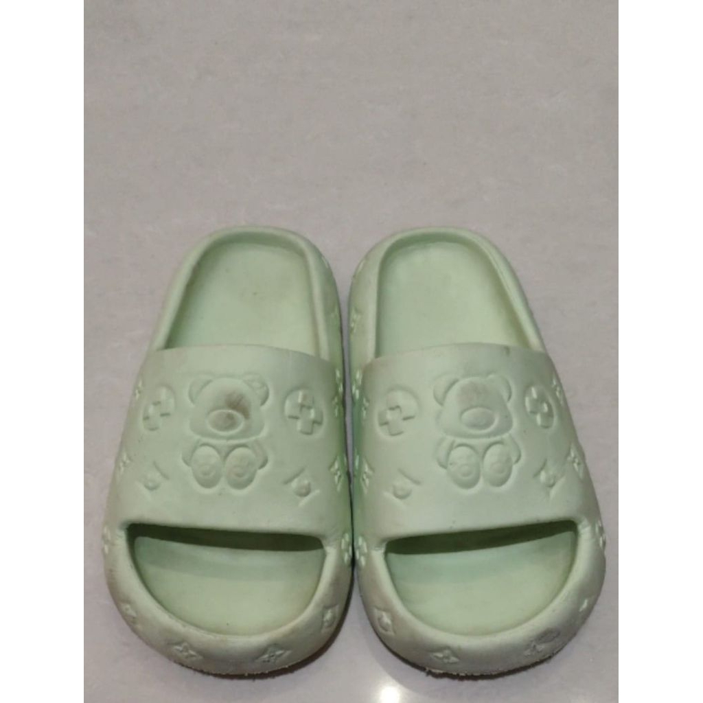 sandal preloved sandal karet sandal rumah sandal santai sandal traditional