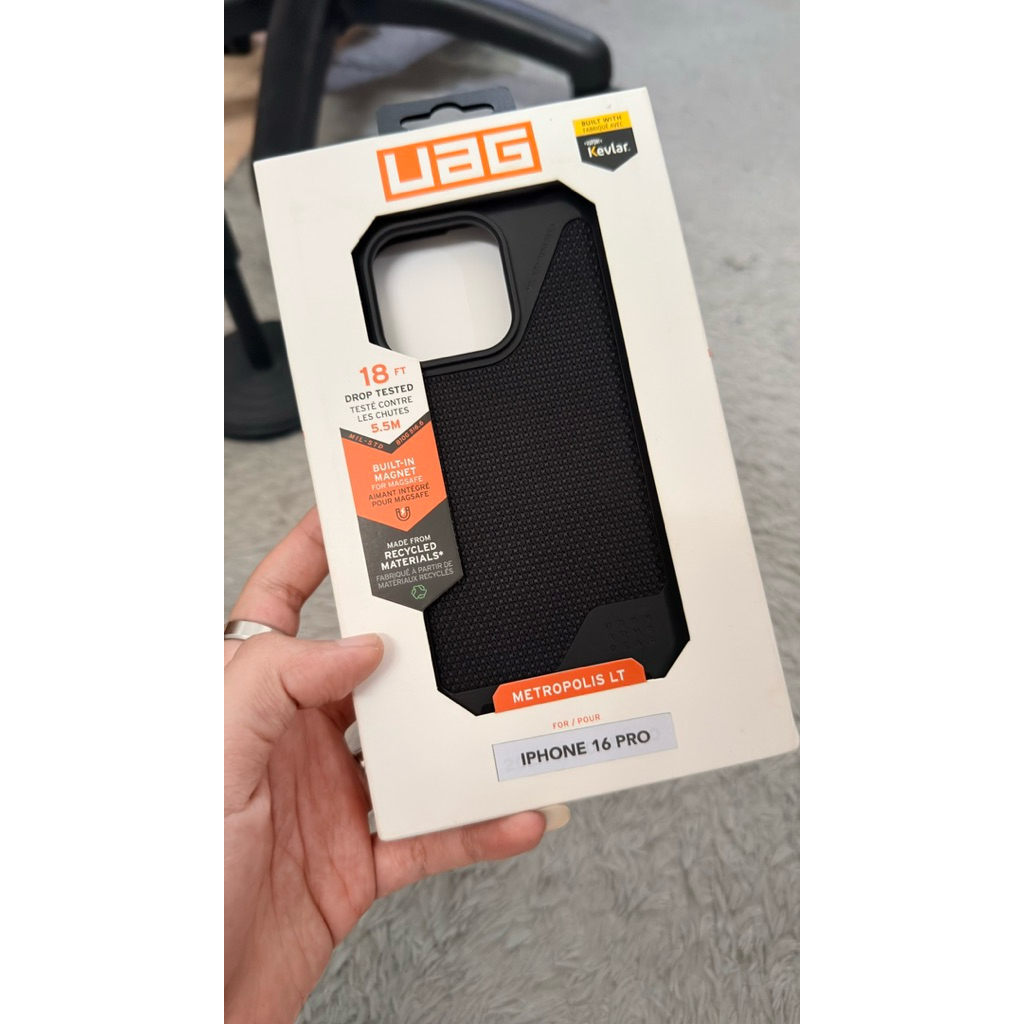 case uag metropolis iphone 16 pro