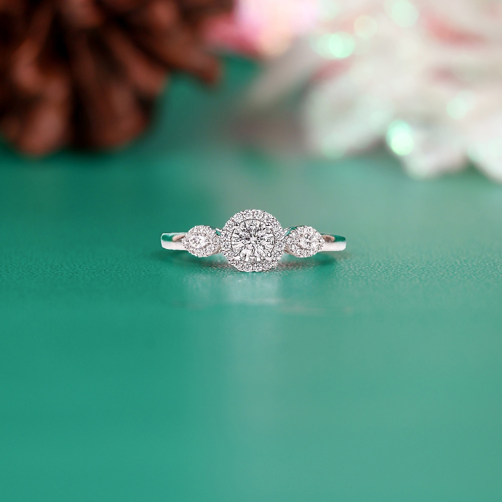 Cincin Berlian Eropa Model Solitaire Halo Setting - JB Berlian