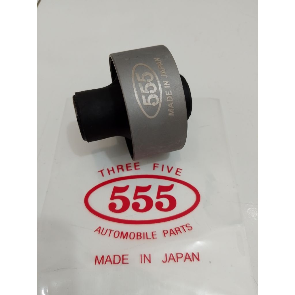 BUSHING LOWER ARM BRIO MOBILIO BRV ORIGINAL 555 JAPAN