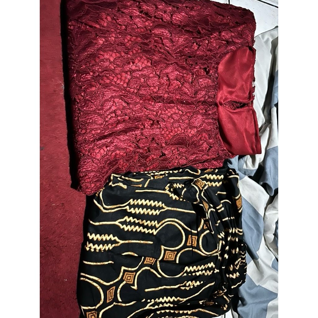 kebaya one set preloved