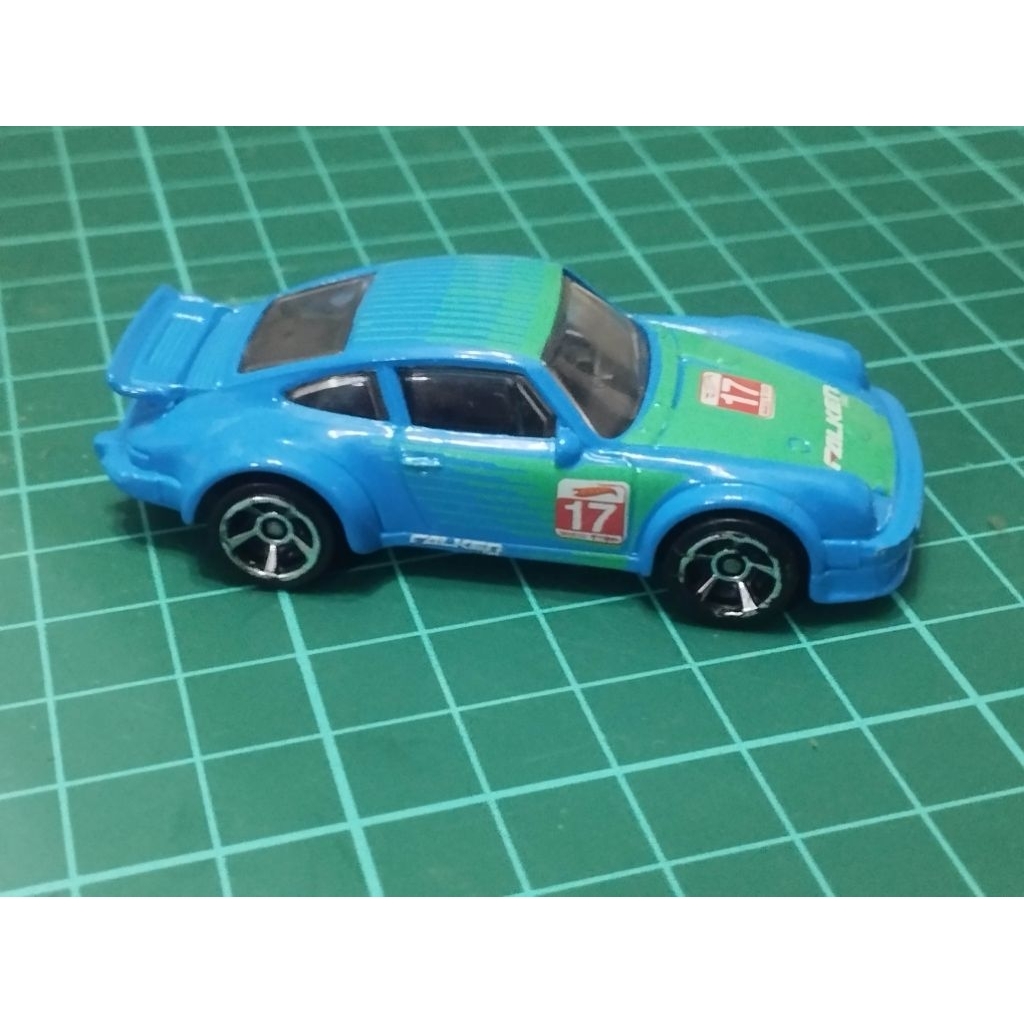 Hot wheels loose mulus falken