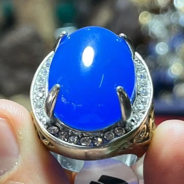 Batu akik Chalsedoni blue top jumbo model oval ring titanium