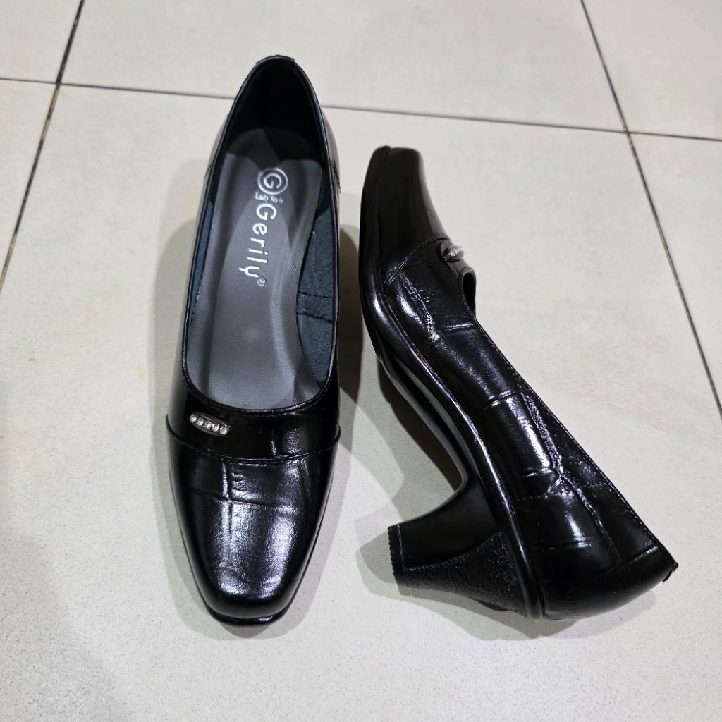 Sepatu Pantofel Wanita asli Kulit heels -+ 5cm