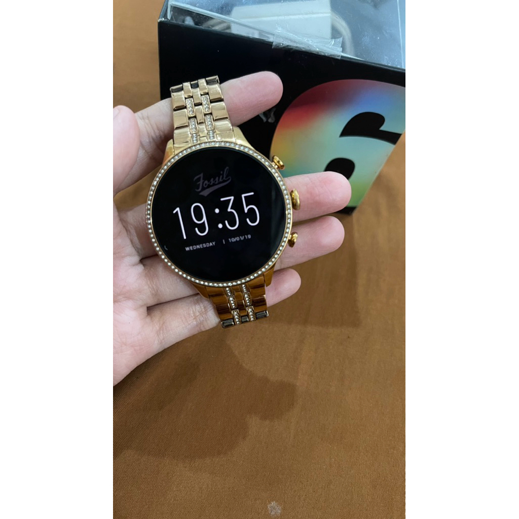 Fossil gen 6 smartwatch preloved
