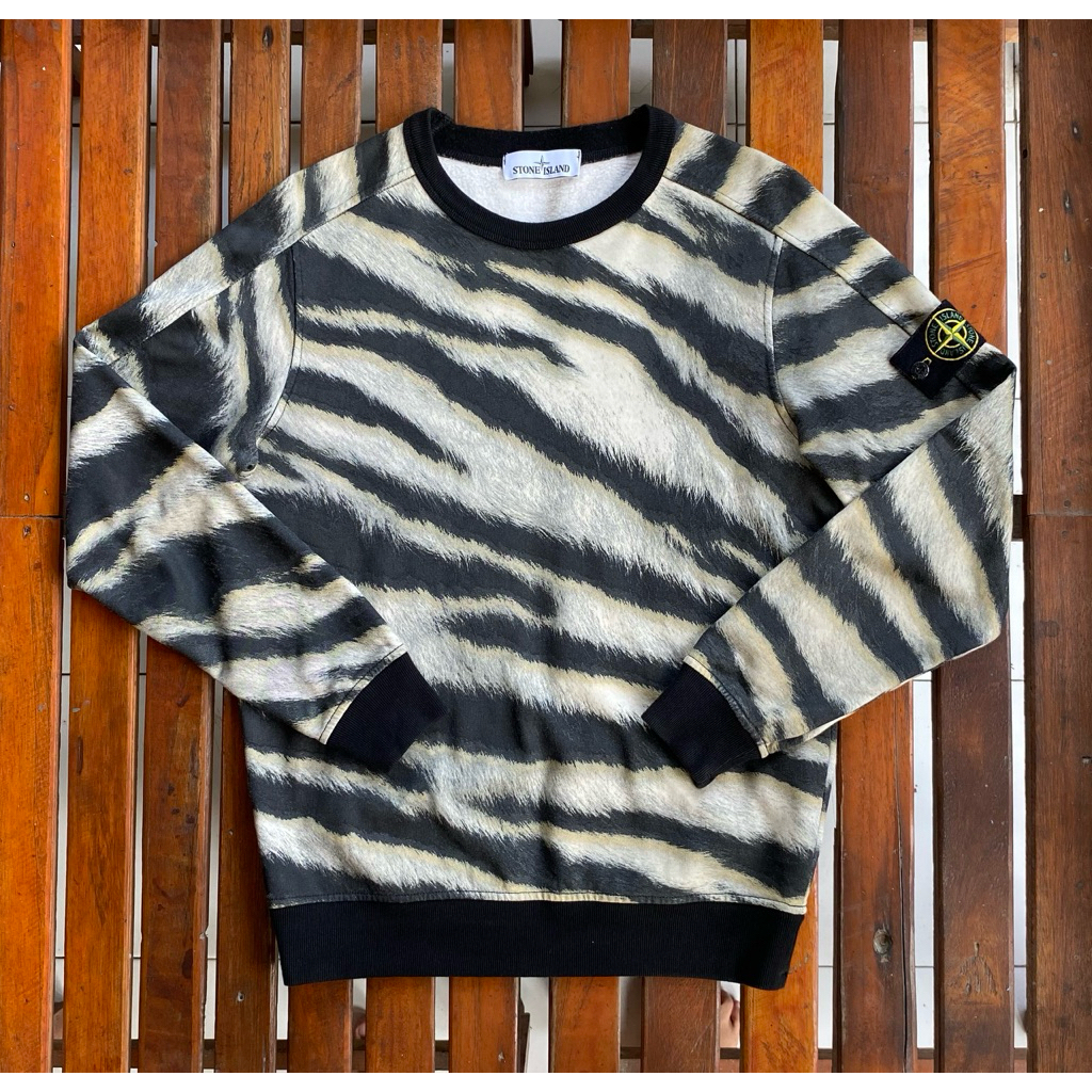 crewneck stoneisland camo tiger sz S clg