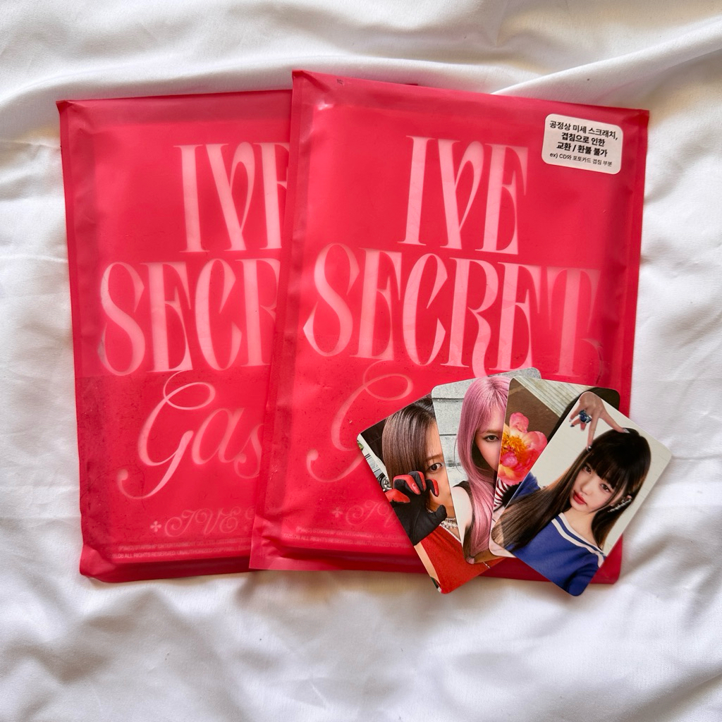 (+LD WITHMUU) [READY STOCK] IVE - 4th EP [IVE SECRET] Photobook ver