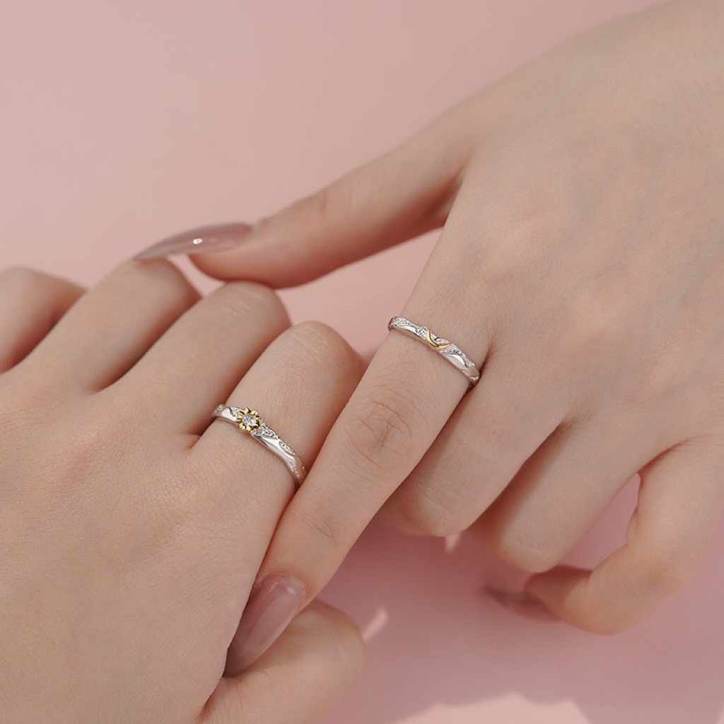Cincin Couple Motif Matahari Dan Bulan Cincin Pasangan Desain Unik