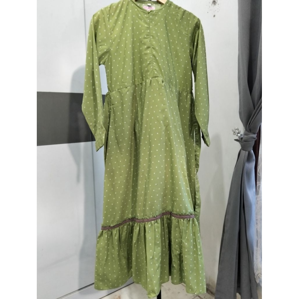 Preloved Gamis Anak Remaja Tanggung Branded  LD = 88PL = 53PB = 115