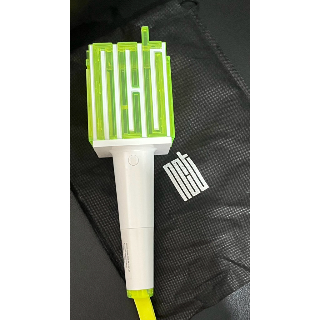 NCT OFFICIAL LIGHTSTICK / FANLIGHT ((PRELOVED))