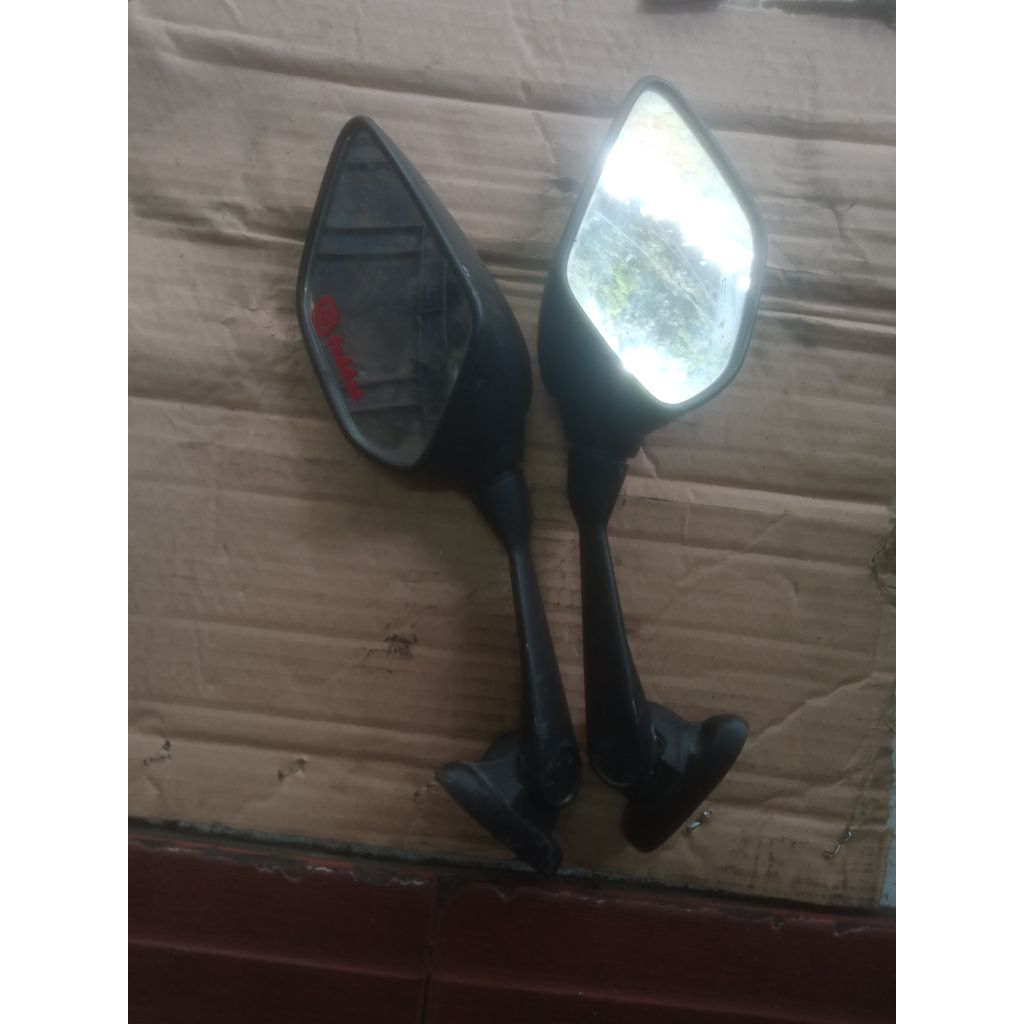 sepion original yamaha R15 v3 bekas