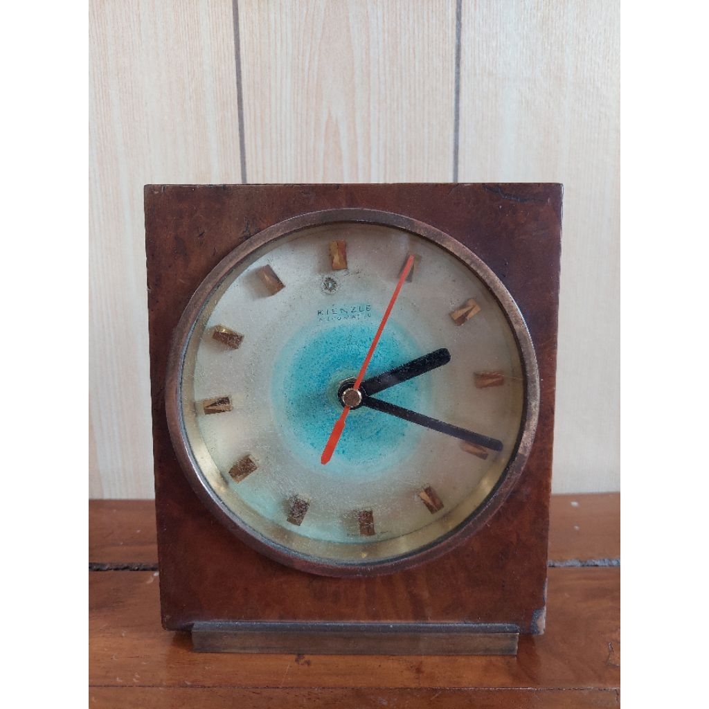 Jam Meja Kienzle Vintage