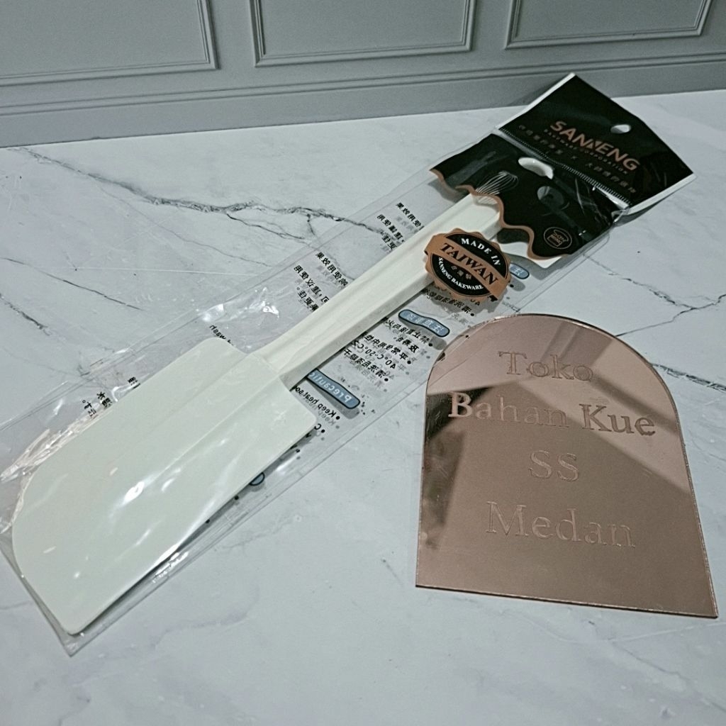 Sanneng / San Neng SN4741 Rubber Spatula