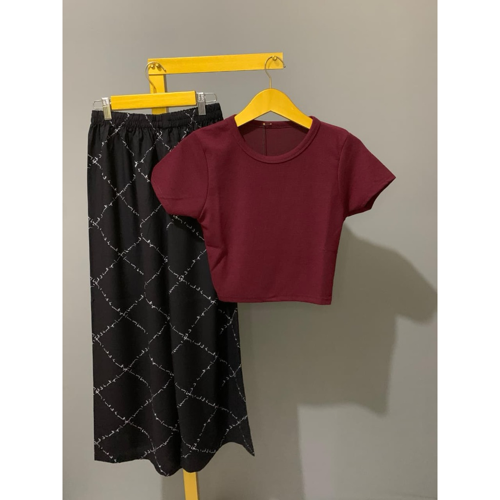 Set Baju One Crop Top & Celana Kulot Rayon viscose/Stelan