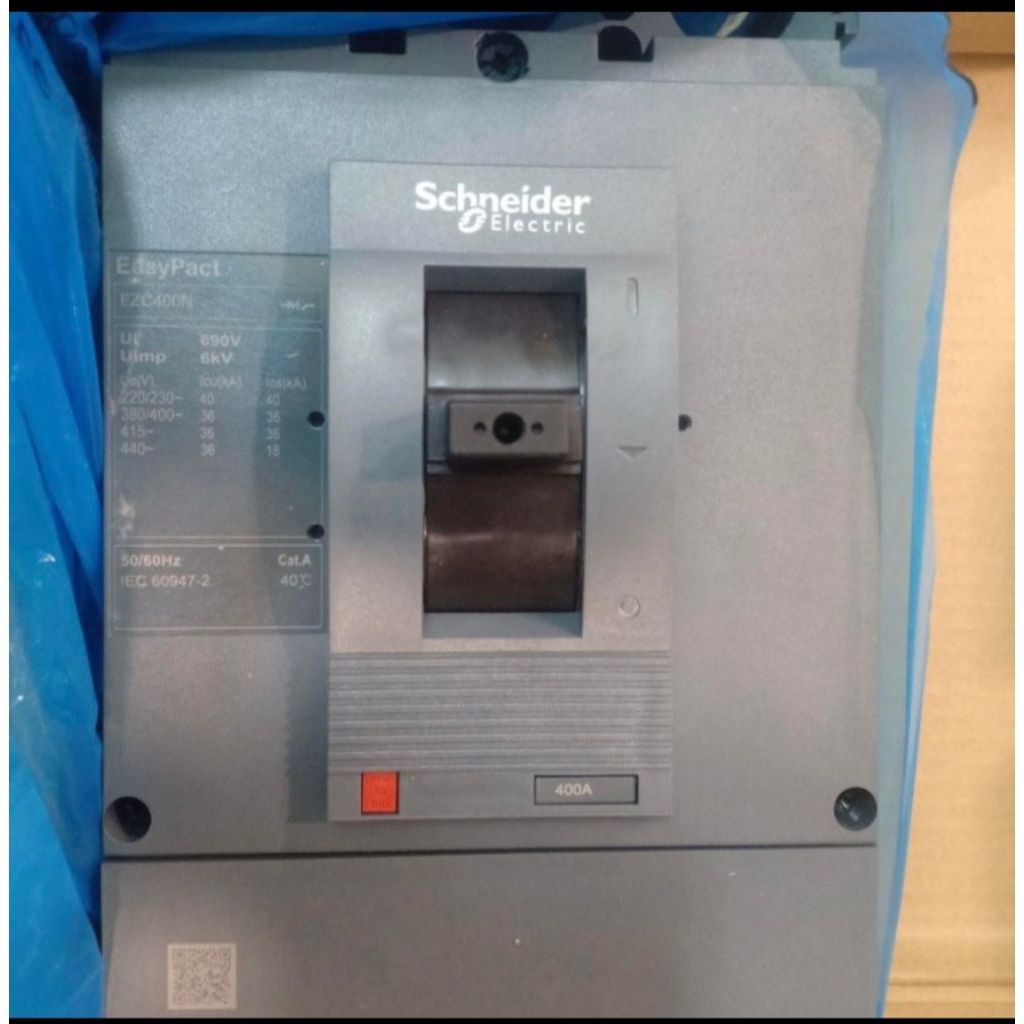 mccb breaker EZC 3P 300A 350A 400A Schneider