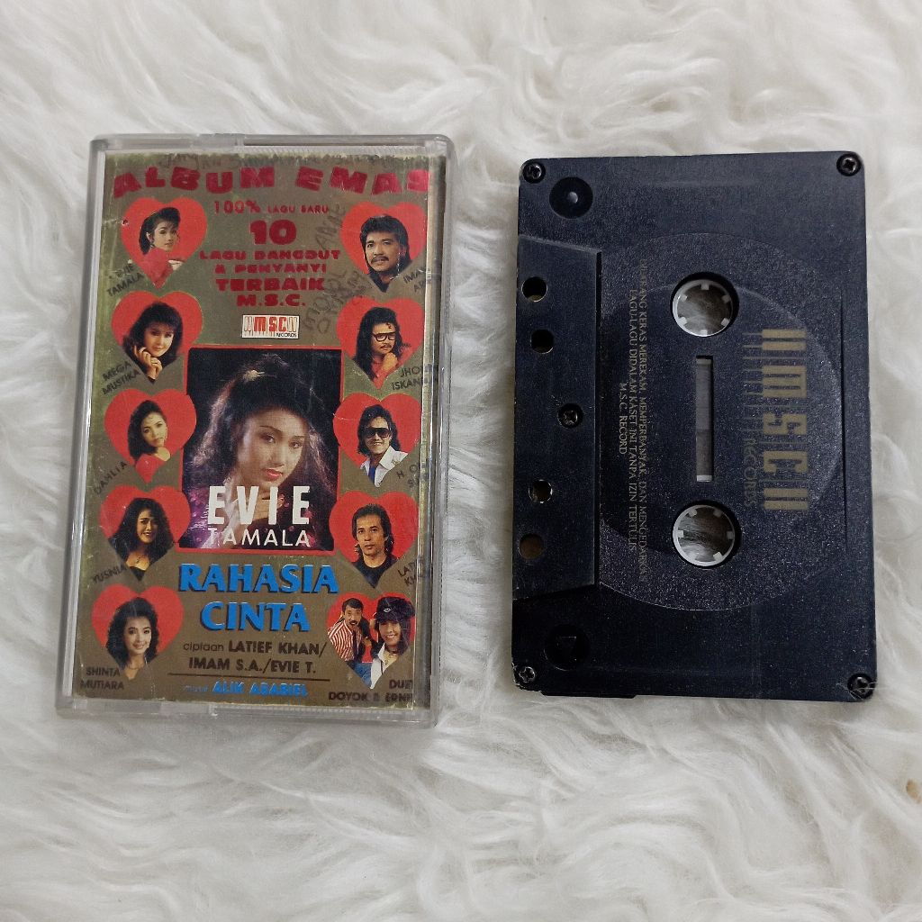 kaset pita Evie Tamala