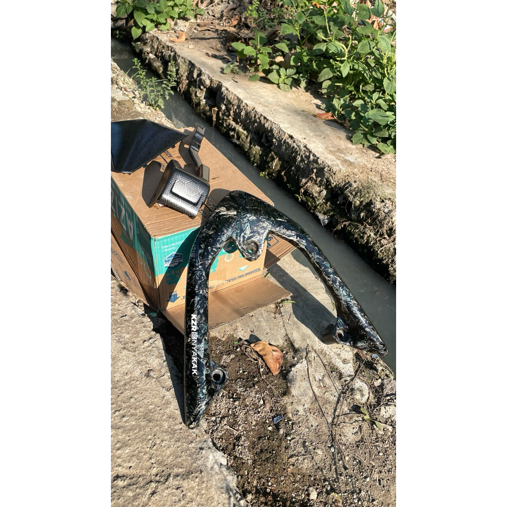 behel vario kzr karbon forged