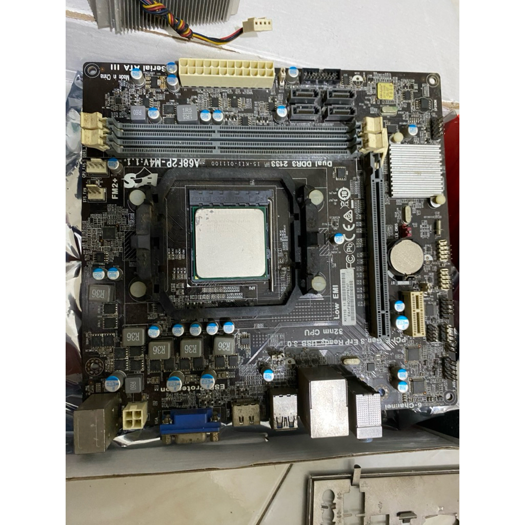PAKET MOBO  A10 7870K , Motherboard Ecs FM2+ PROCESSOR + FAN