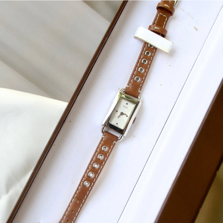 Jam Tangan Wanita Vintage Watch Coach Silver Dial Brown Strap with Original Box Watch Original Auten