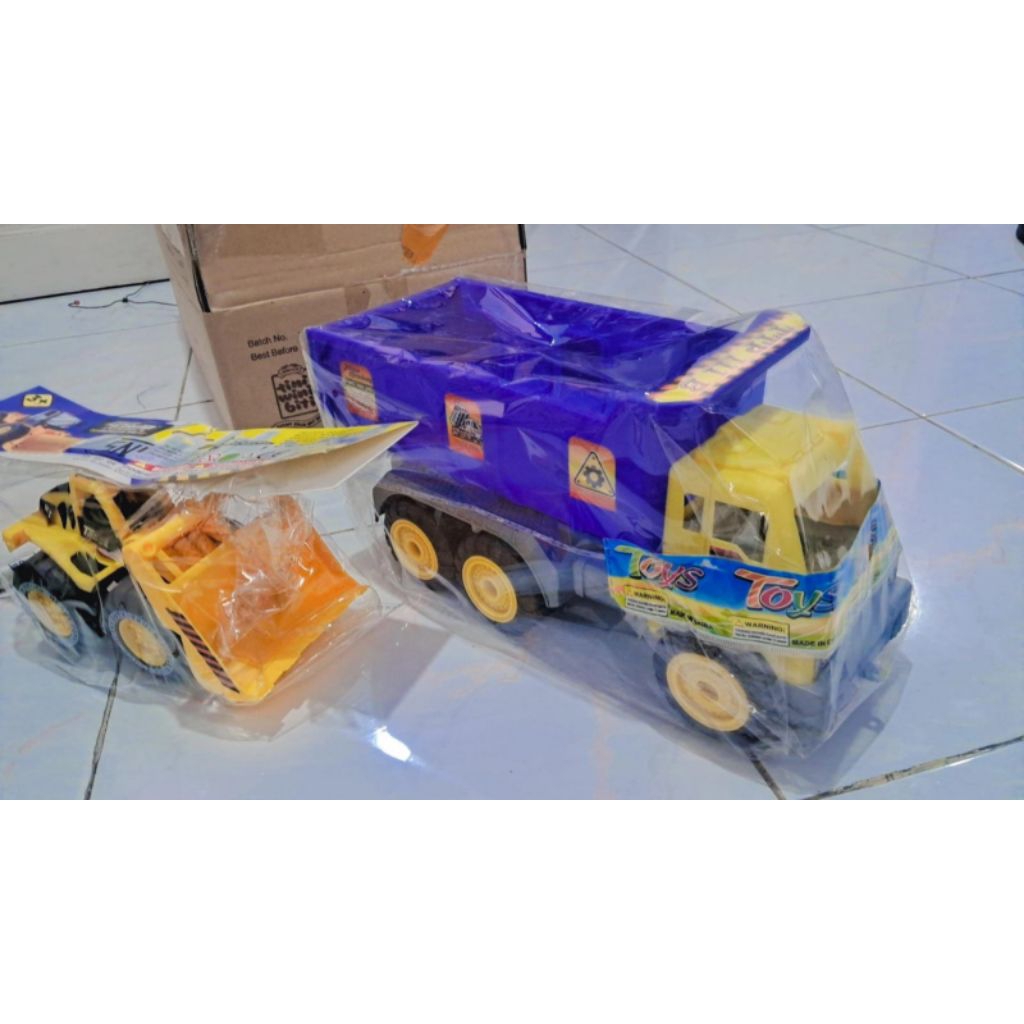 mainan anak truk pasir, mainan truk pasir, truk pasir mainan anak ukuran lumayan besar panjang 30cm