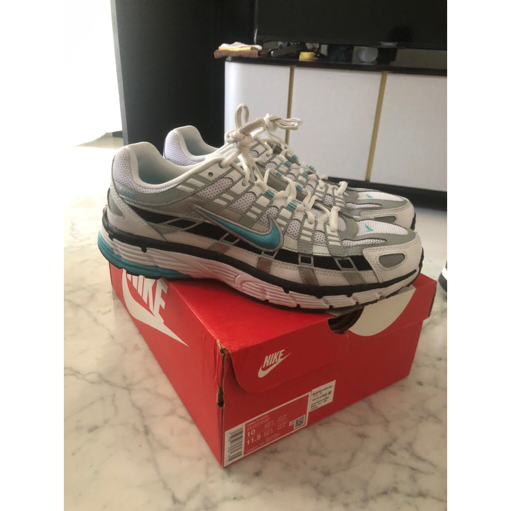 Nike P6000 P-6000 Bekas size Us10 / 44 kondisi Mulus jarang pakai