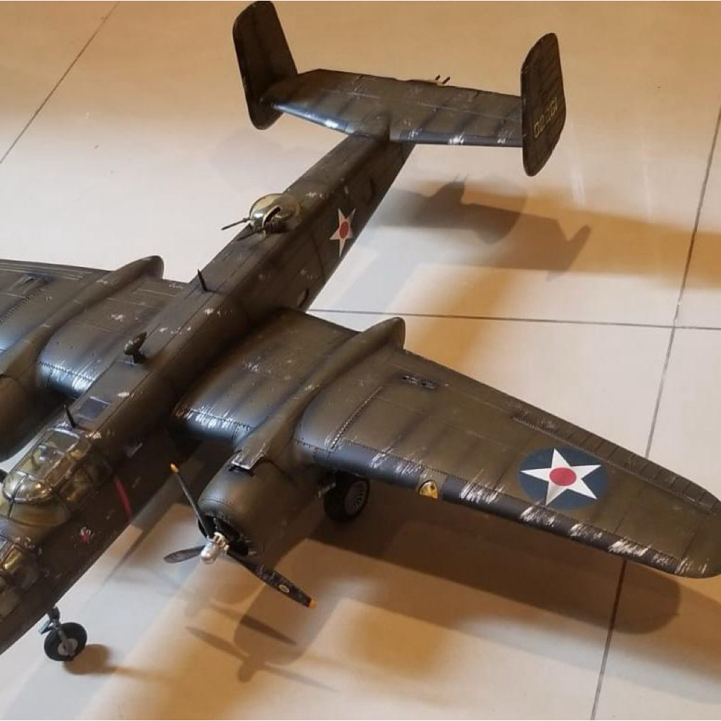 Model pesawat B-25B Mitchell “THE RUPTURED DUCK” by FIGARTI 1: