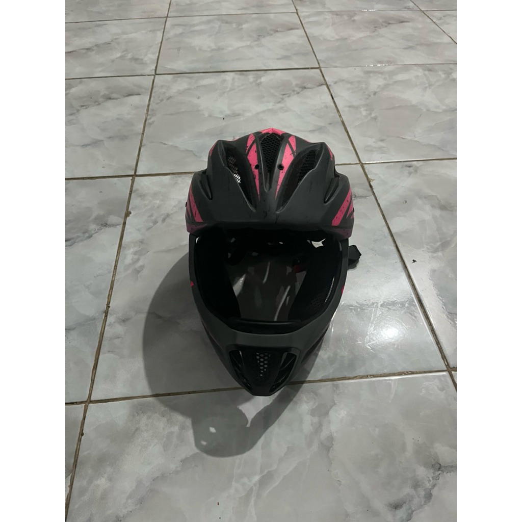 Helm Pushbike Cratoni