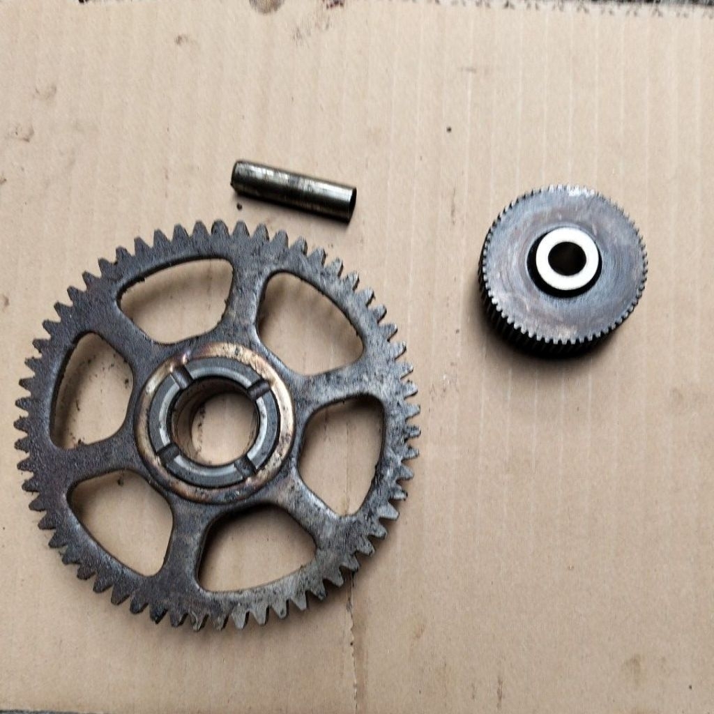 Gigi besar kecil motor Yamaha Jupiter MX copotan motor