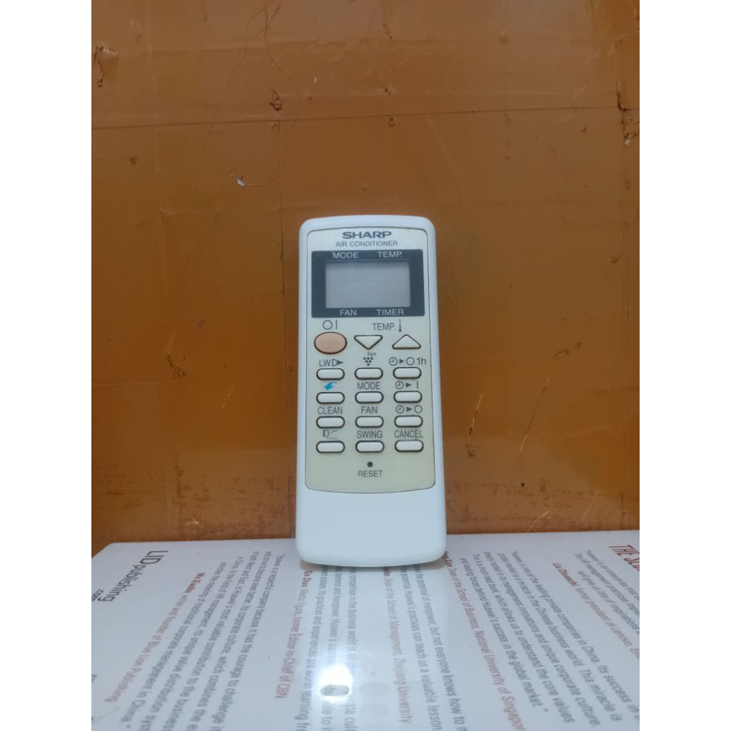 REMOTE AC SHARP SERI CRMC-A790JBEZ ORIGINAL