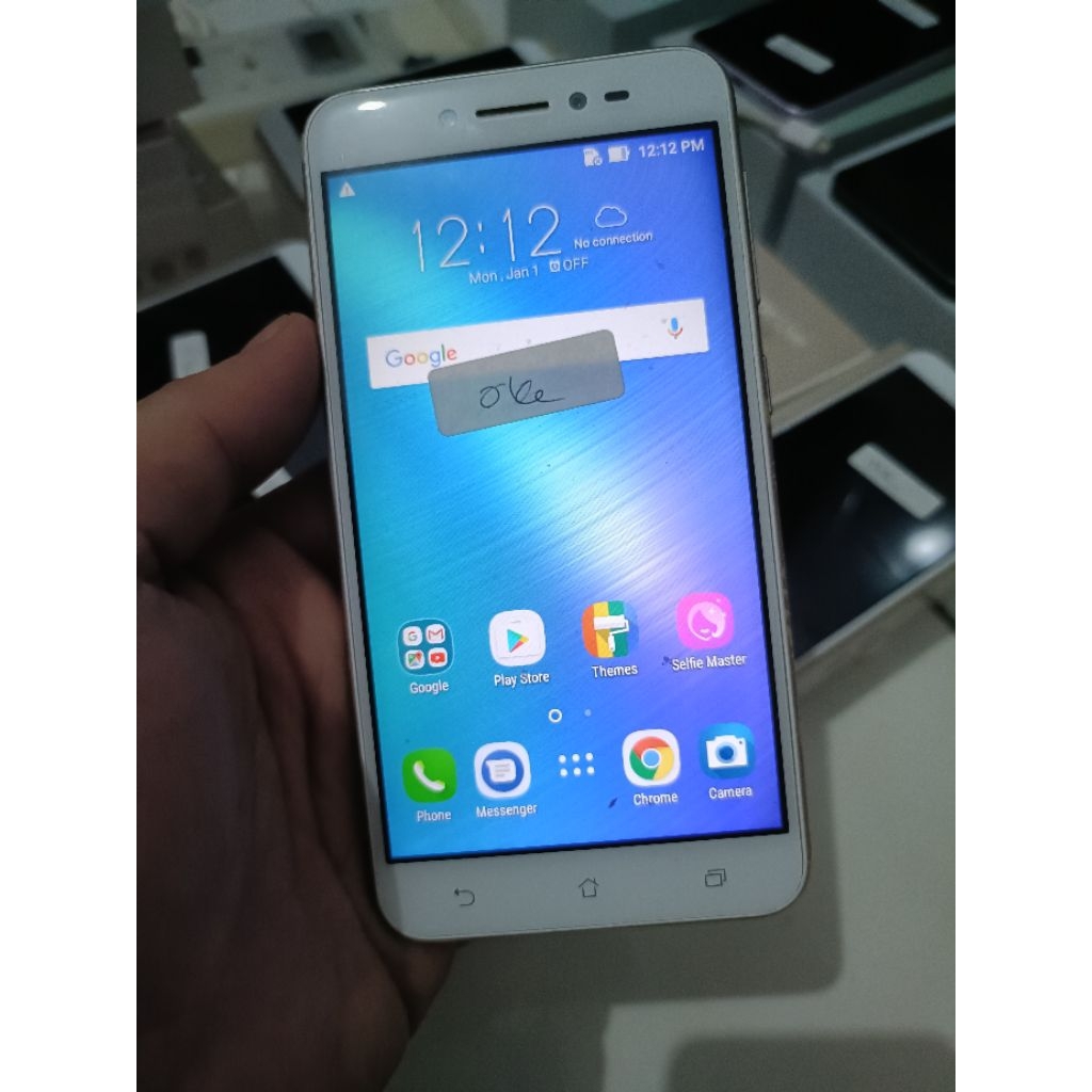 Asus Zenfone Live ram 2/16gb 4g aman ex resmi hp+dus normal jaya