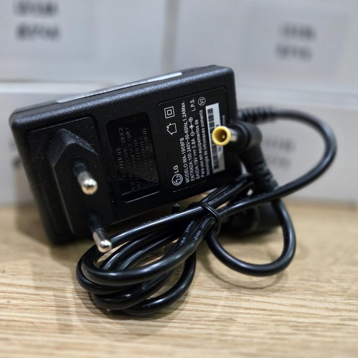 Adaptor LED LG Original 19V 0.84A 19V 0.8A LED TV Monitor LG