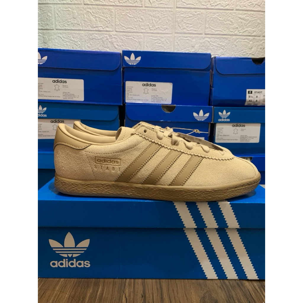 Sepatu Adidas Stadt Beige