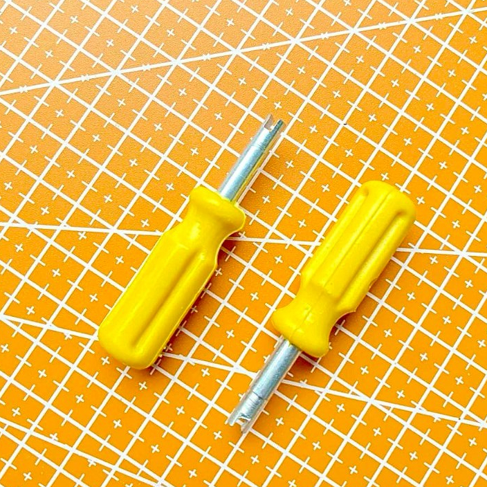 OBENG PEMBUKA PENTIL WARNA WARNI kunci alat buka penarik spuyer ban motor mobil sepeda kendaraan ora